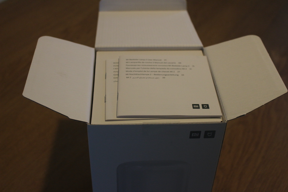 Inside of the Xiaomi Mijia Bedside Lamp 2 box with manuals