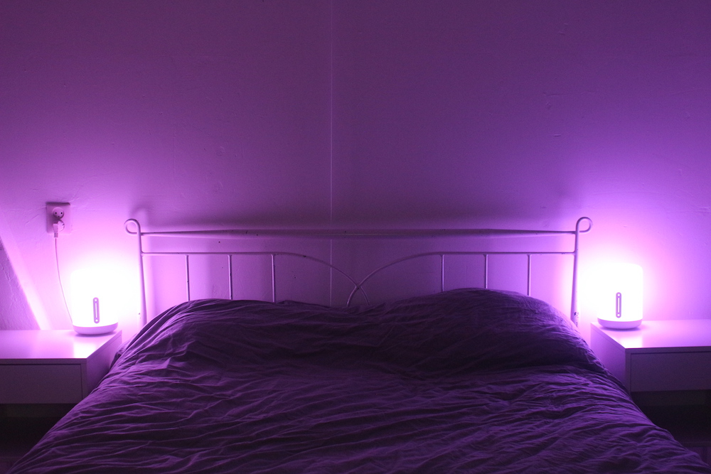 Xiaomi Mijia Bedside Lamp 2 showing purple